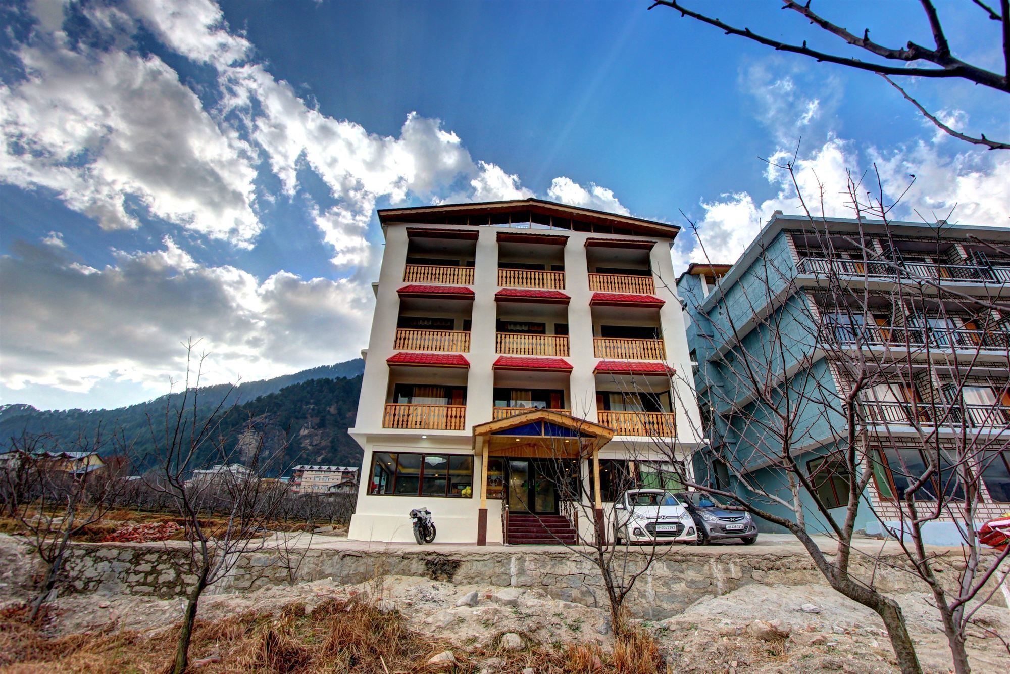 Hotel Sunrise Villa Manali  Exterior photo